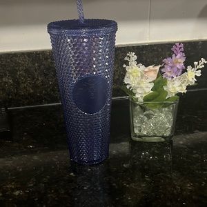 Starbuck studded cup 24oz